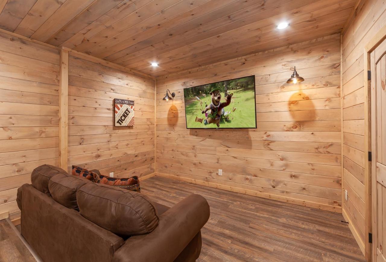 Thunder Mountain Lodge Cabin سيفيرفيل المظهر الخارجي الصورة